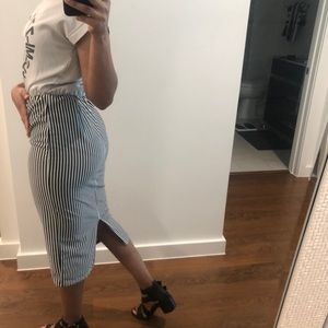 Black and white dress, Pinstripe with slit in back